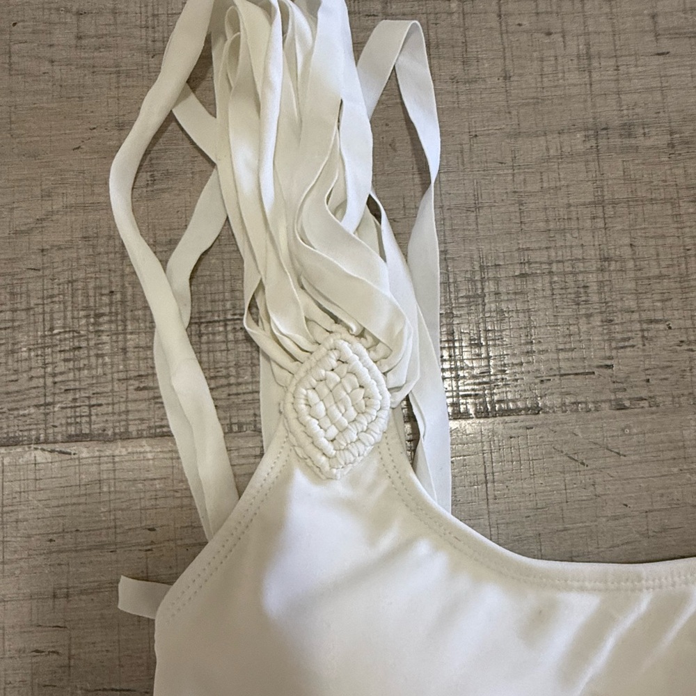 Forever21 White Cut-Out Bathing Suit with Tassle Details Size Small - Picture 6 of 9